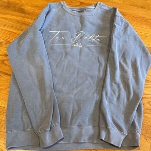 TRI DELTA Crewneck